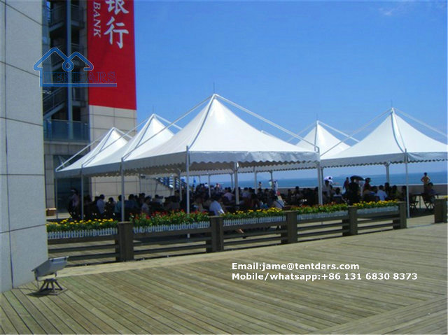 Tbaħħir tal-gazebo tal-PVC